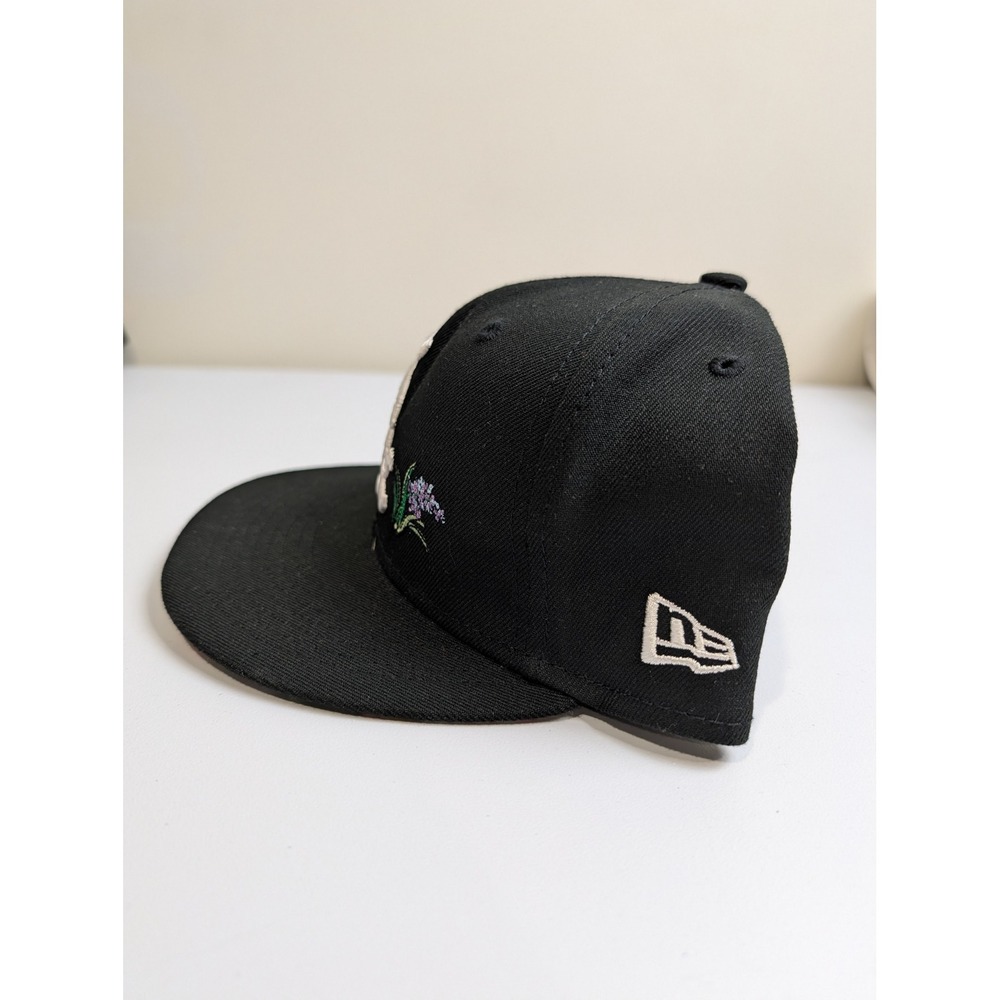 New Era Chicago White Sox Fitted Hat 7 3/8 Black Floral Bee Embroidery - Picture 3 of 6